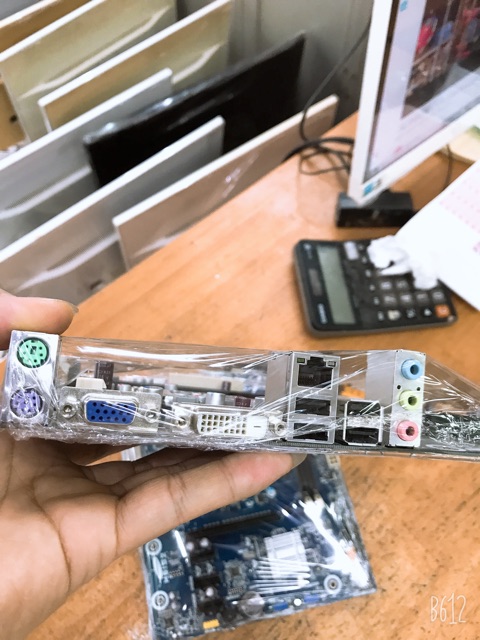 H61 samsung nguyên bản-like new- chạy ổn định ít lỗi