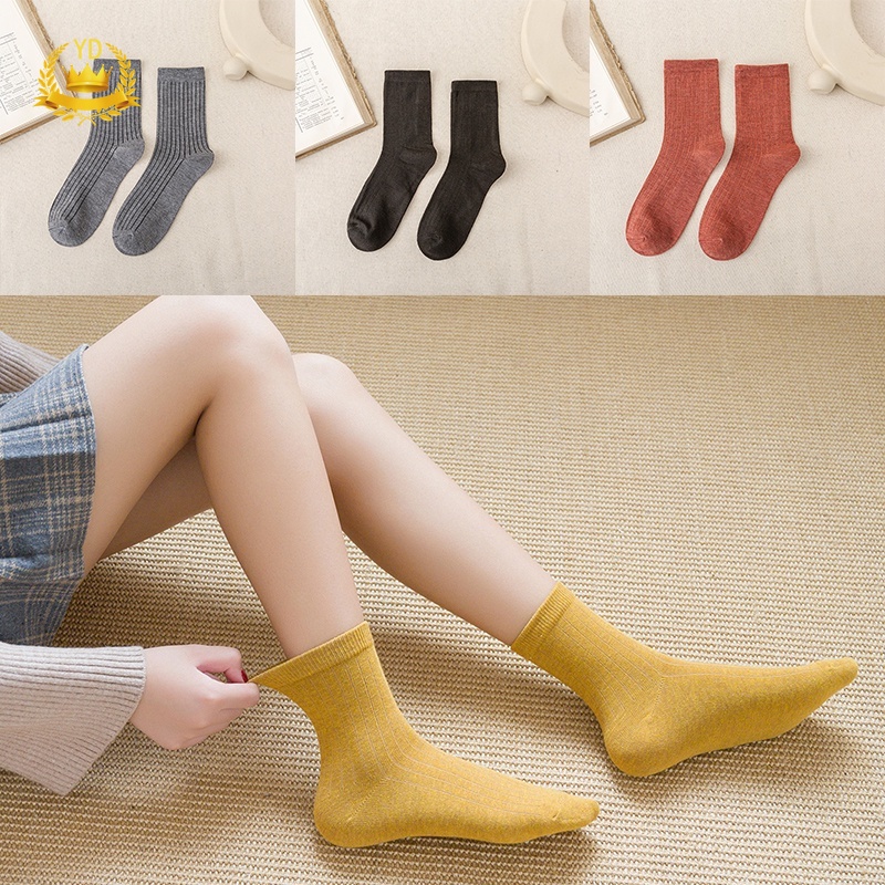 Vớ cổ cao họa tiết kẻ sọc phong cách Nhật Bản