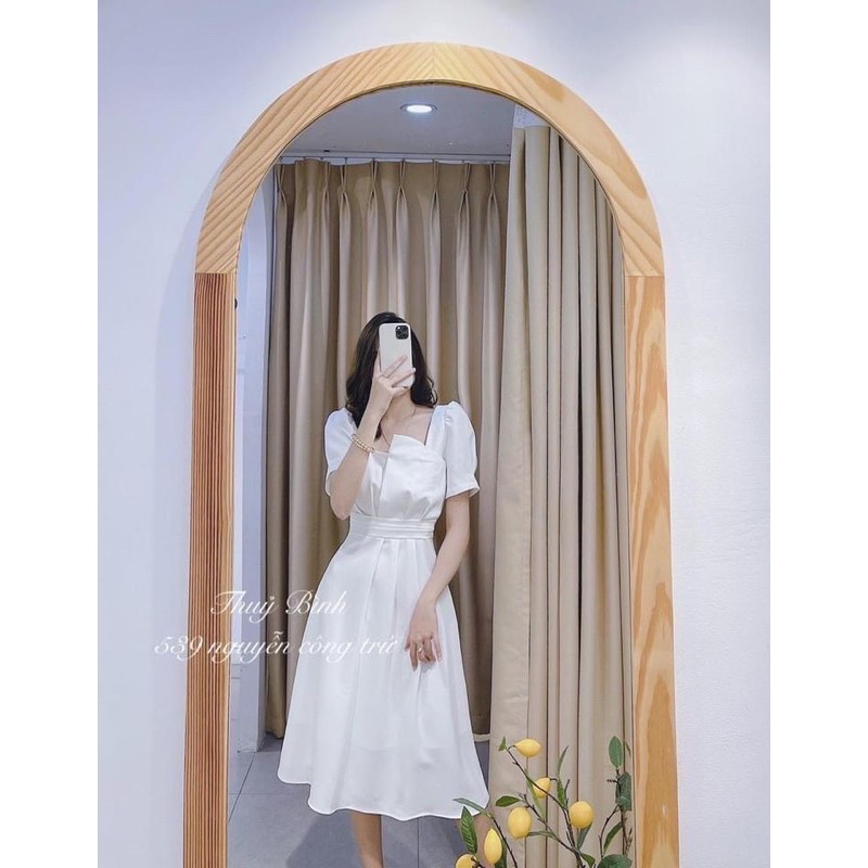 BÁN SỈ VÁY ĐAI LY EO XẾP LY NGỰC 2M TRẮNG ĐỎ CHO NỮ | BigBuy360 - bigbuy360.vn