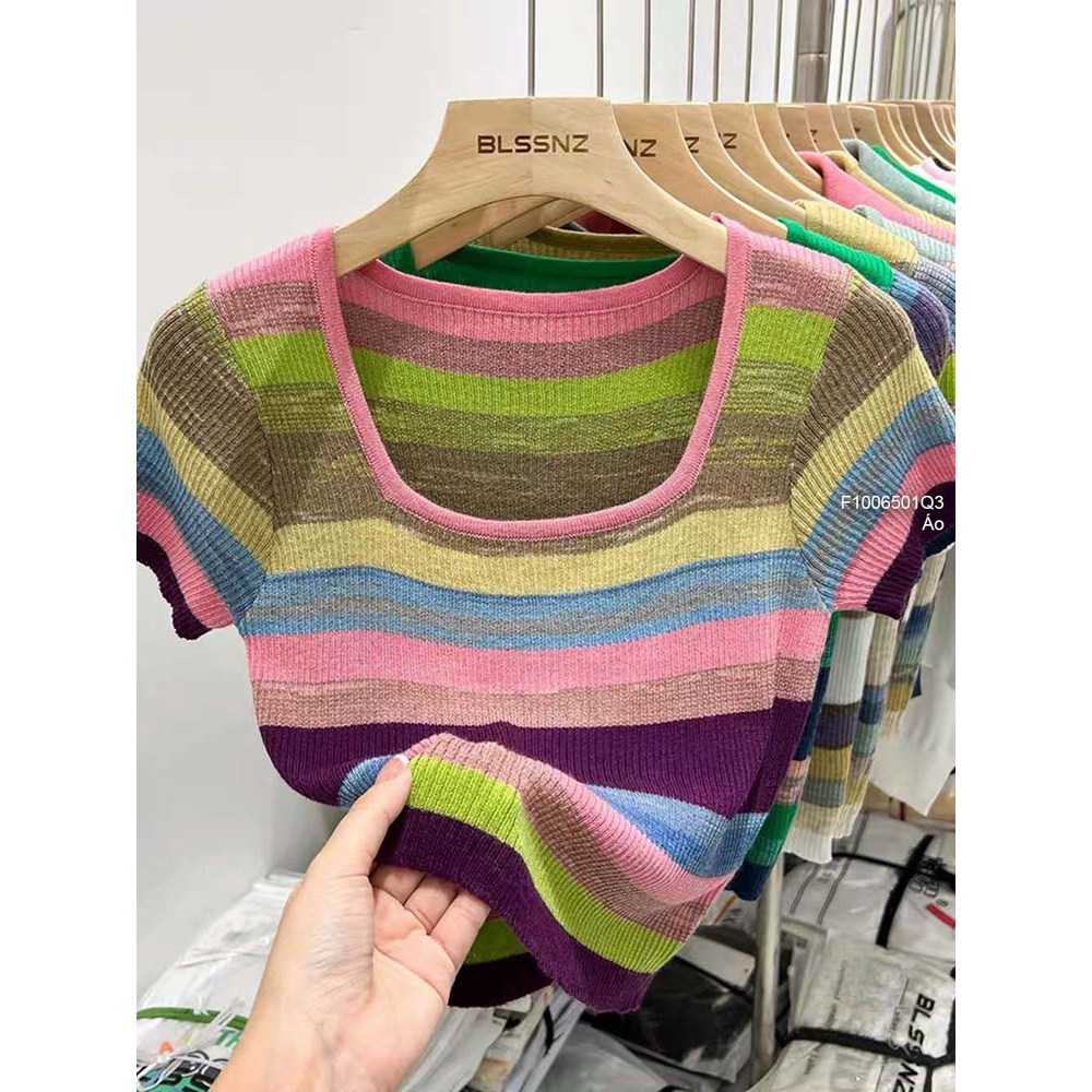 Áo len kiểu sọc croptop phối màu cổ vuông tay con hàng QC! (hình thật trải sàn)