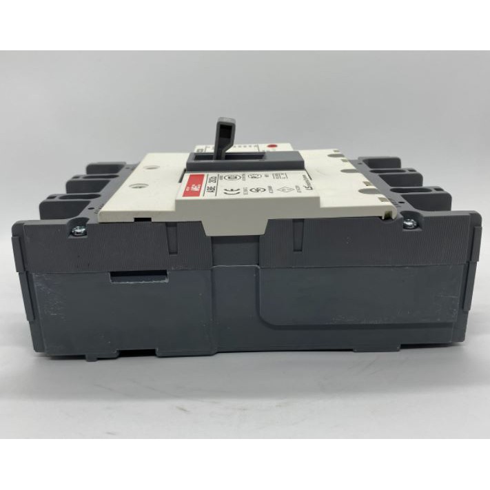 Attomat 3 pha MEC -ABE -203 /150 A/LS Giá Rẻ