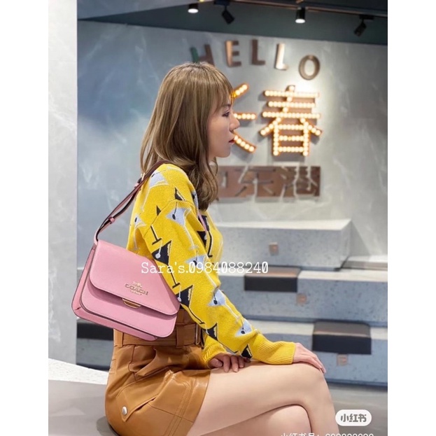 Túi đeo vai nữ Coach Brynn da xước C5632