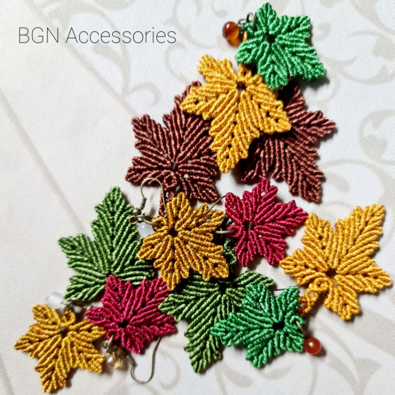[Sẵn] Hoa tai handmade hình lá phong