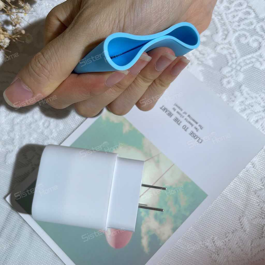 Vỏ silicone màu kẹo bảo vệ cho củ sạc USB C 5W/18w/20W của Iphone 12 13