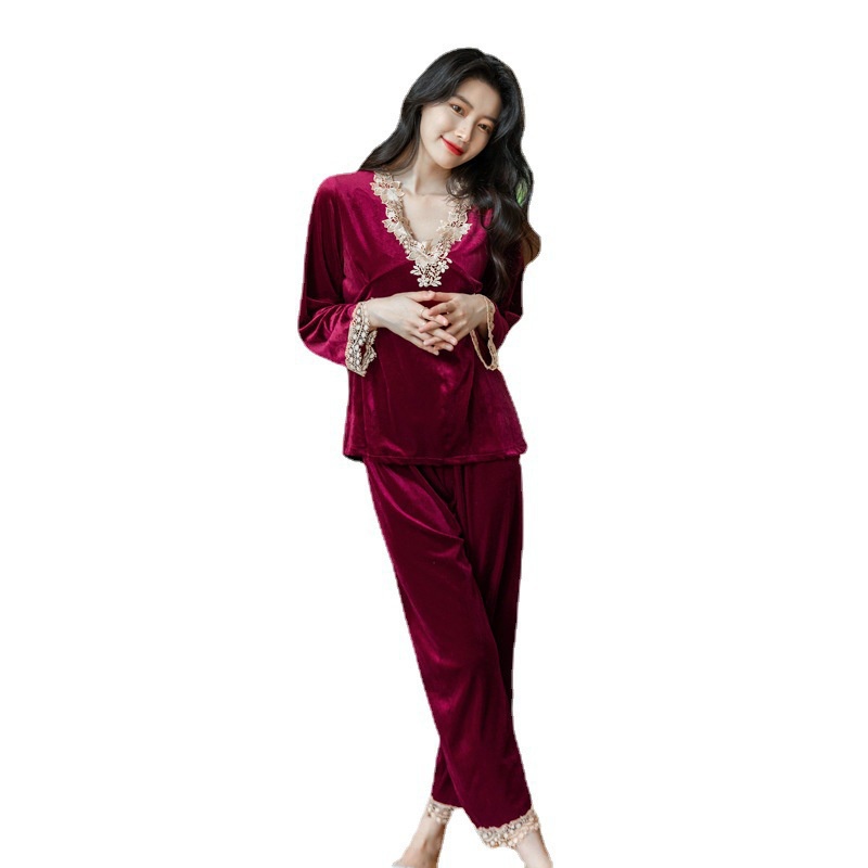 Bộ Đồ Ngủ Tay Dài Chất Liệu Nhung Phối Ren Thời Trang Thu Đông Mới Cho Nữ