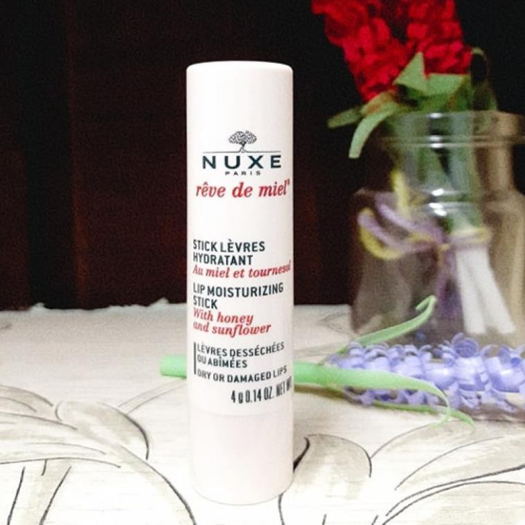 Hàng Pháp- Nuxe Reve De Miel Lip Moisturizing Stick - Son Dưỡng Môi 4gr