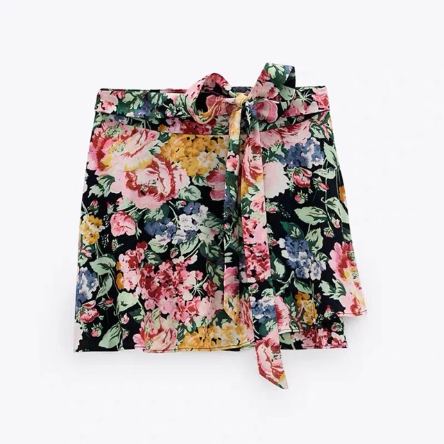 Váy hoa Zara auth canh sale