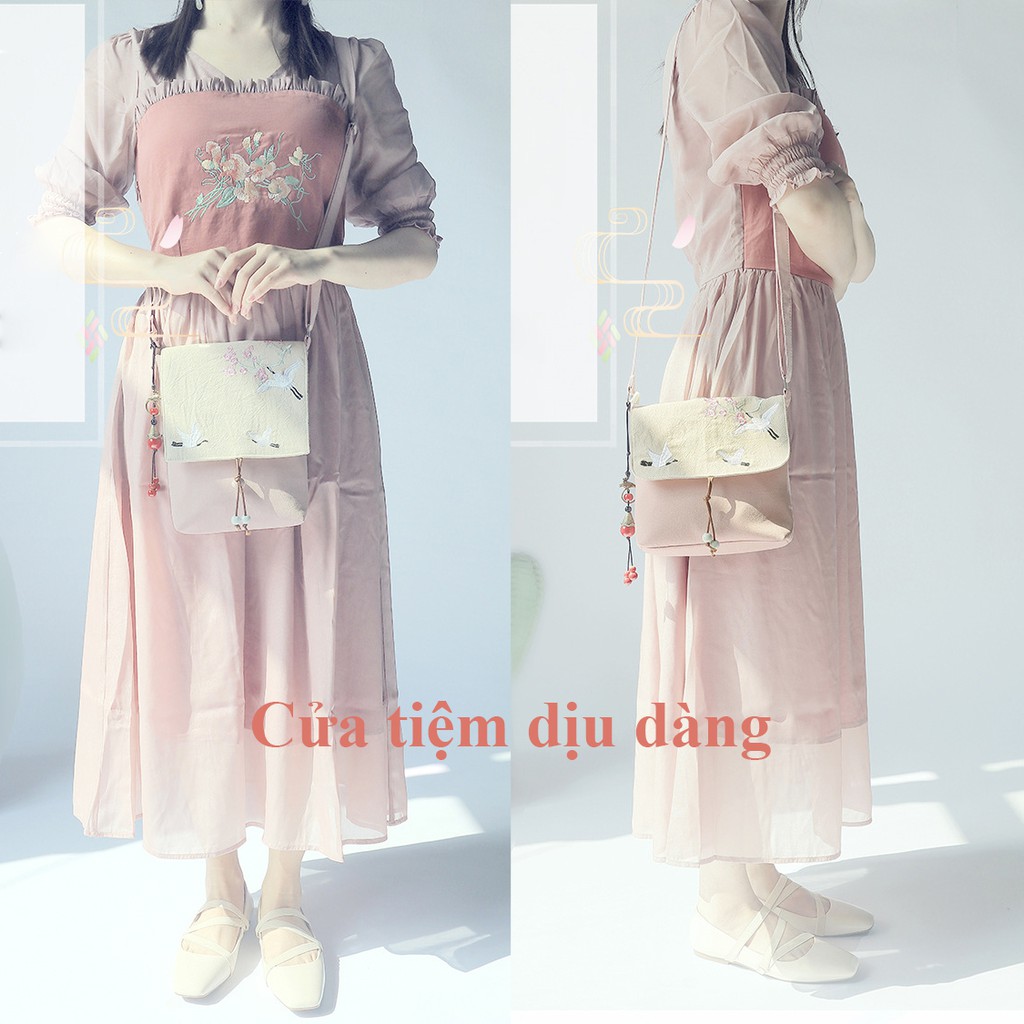 Túi vải đeo chéo họa tiết thêu xinh xắn