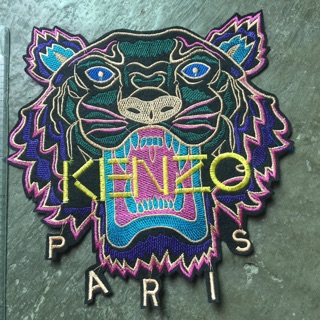 sticker thêu hổ kenzo đang hót 23cm