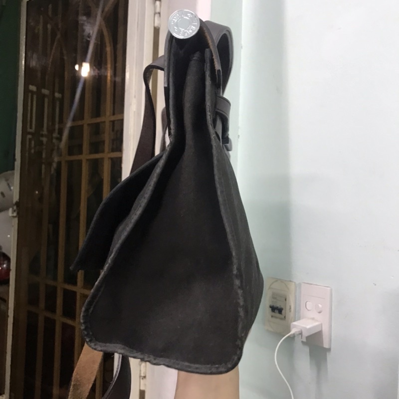 Túi hm herbag hàng si tuyển tình trạng 80% size 28 cm