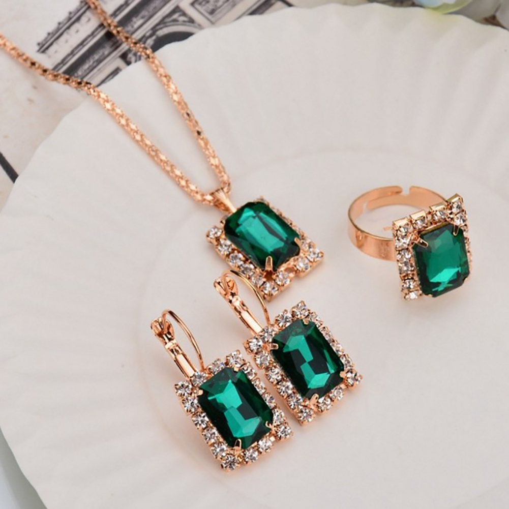 Bộ trang sức hợp kim đính đá sang trọng