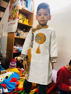 Áo dài bé trai