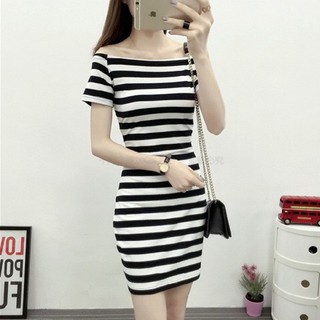 Đầm body họa tiết sọc ngang