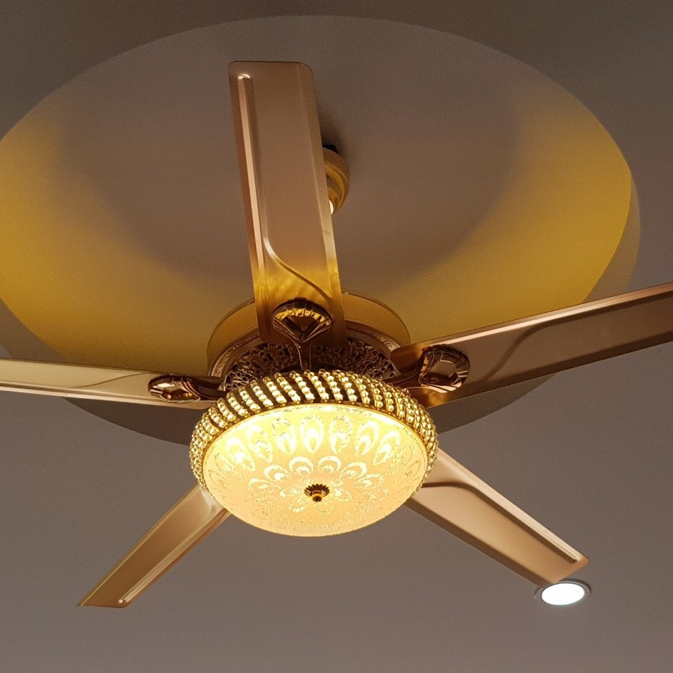 Quạt Trần Đèn Nhập Khẩu 5 Cánh Mạ 24k /18k, Quạt Trần Trang Trí Phòng Khách Đẹp,Sang Trọng