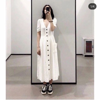 Đầm trắng