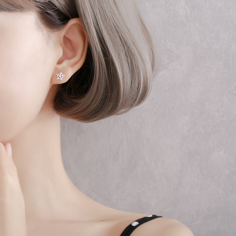 Khuyên tai Ahellogirl bằng bạc sterling S925 hình bông tuyết phong cách Hàn Quốc không gây dị ứng cho nữ