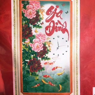 Tranh thêu đồng hồ