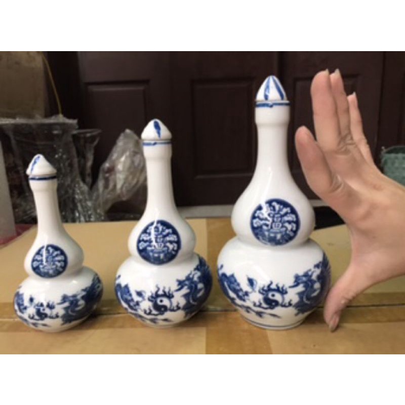 Nậm sứ Bát Tràng để thờ cúng, cao 20cm, 17cm, 15cm