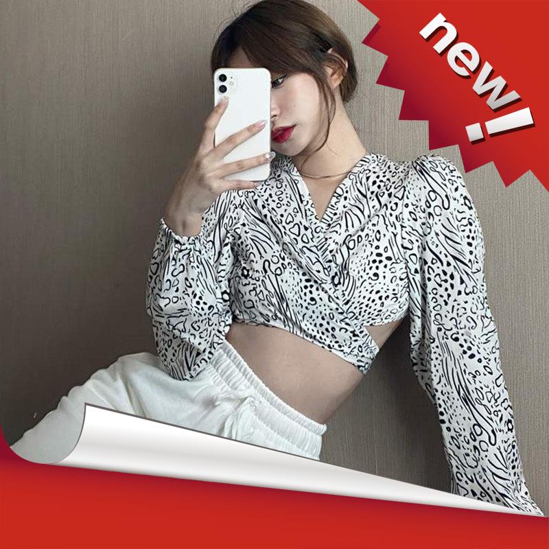 Áo Croptop Tay Dài Thời Trang Với Thiết Kế Hở Lưng Gợi Cảm Trẻ Trung Dành Cho Nữ