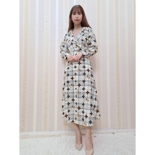 đầm cổ ves tay dài