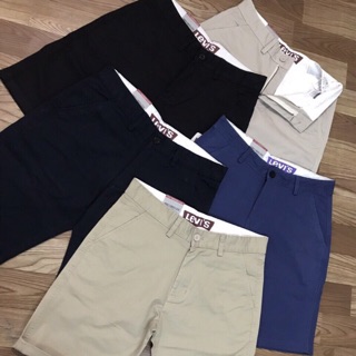Quần short kaki Levis