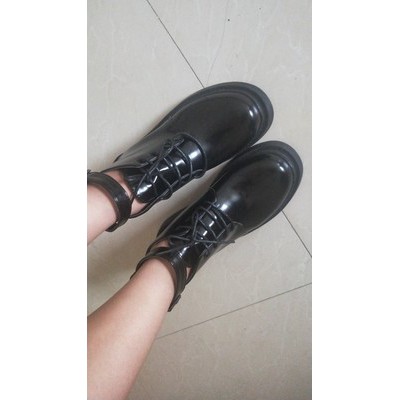 Giày cao cổ da bóng quai cổ chân