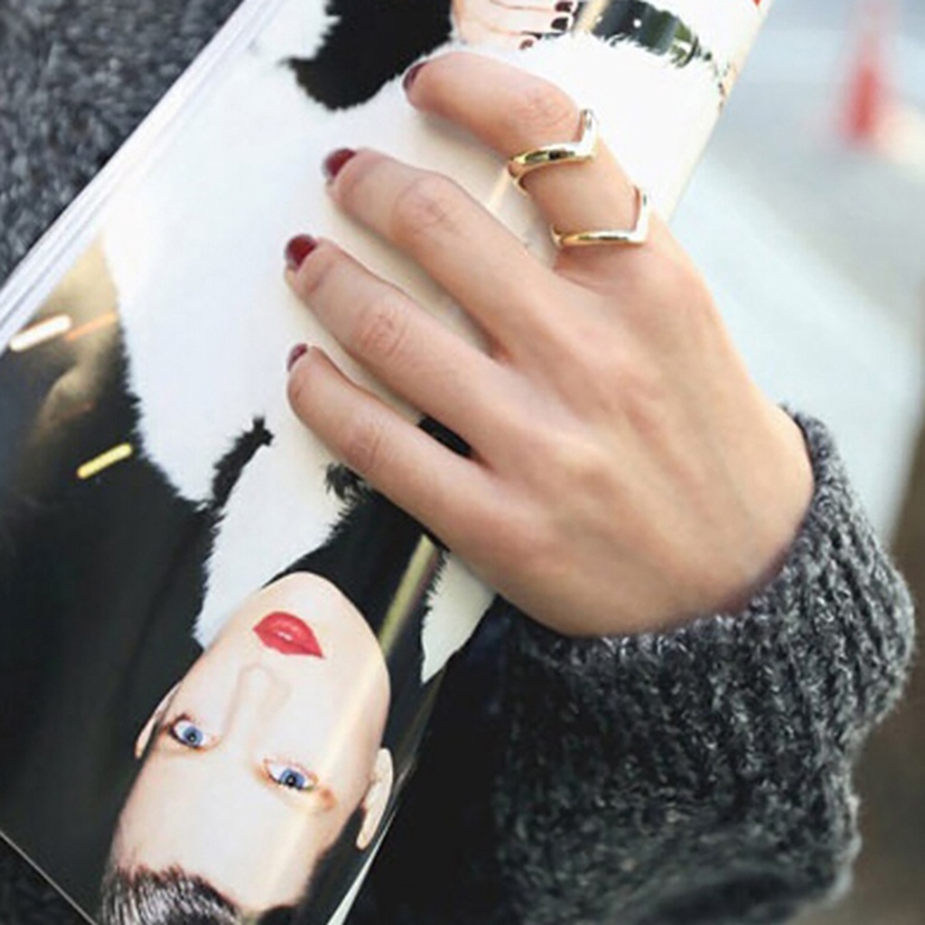 Nhẫn Đeo Tay Kim Loại Tạo Hình Chữ V Thời Trang Cho Nữ