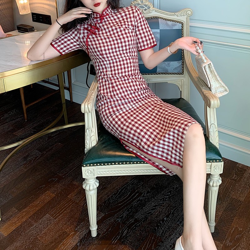 sẵn Sườn xám dài xẻ tà vintage vừa hiện đại vừa cổ điển J0184 | BigBuy360 - bigbuy360.vn