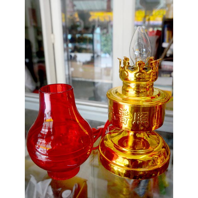 Cặp Đèn dầu đỏ cắm điện bóng cà na cao 20cm