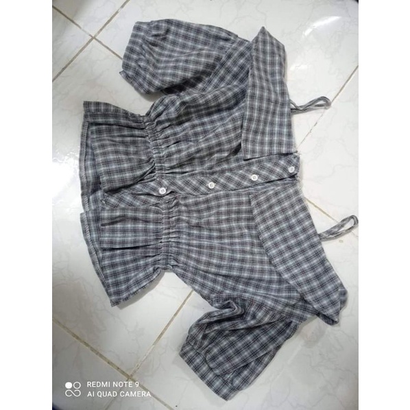 Áo trễ vai sọc caro hàng Quảng Châu peplum siêu xinh