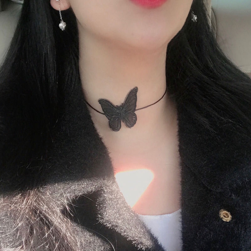 Dây Chuyền Thêu Hình Bướm Thời Trang Dành Cho Nữ 22216