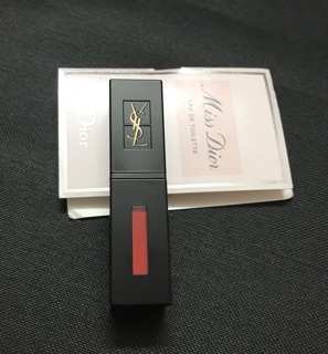 Son YSL vinyl màu 402 tester