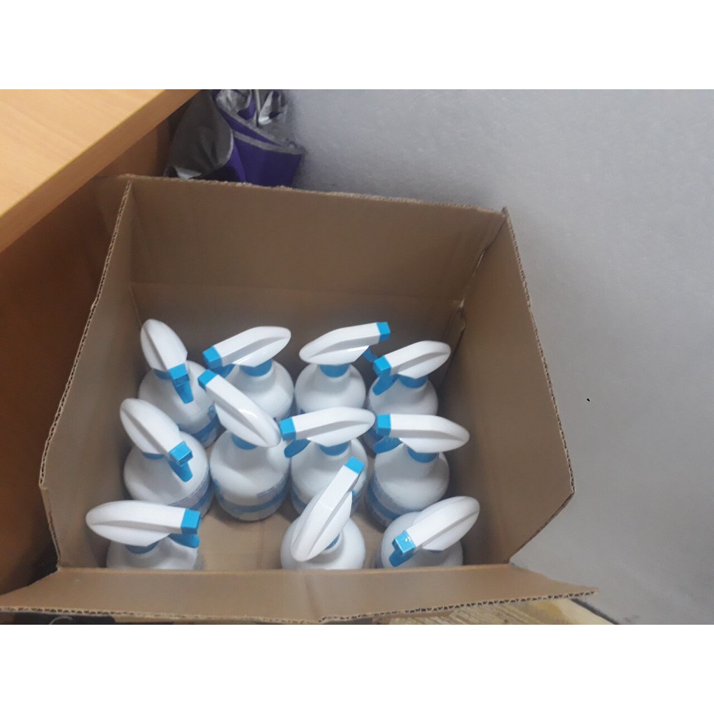 Siêu tẩy dầu mỡ Tomas chai 500ml .