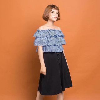Áo trễ vai 3 tầng bèo