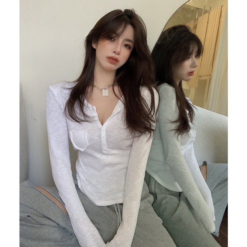 Áo DUNEA 3.3 dài tay cổ chữ V phối túi nút gợi cảm cho nữ