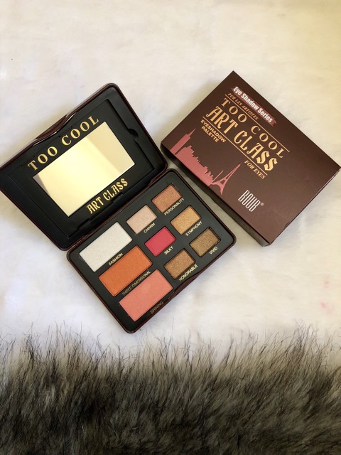 PHẤN MẮT BOUB TOO COOL ART CLASS HỘP THIẾC