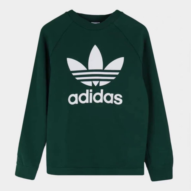 Áo adidas.