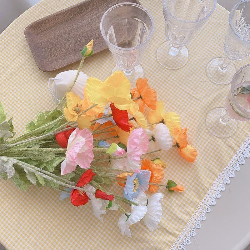 Hoa trang trí chụp hình