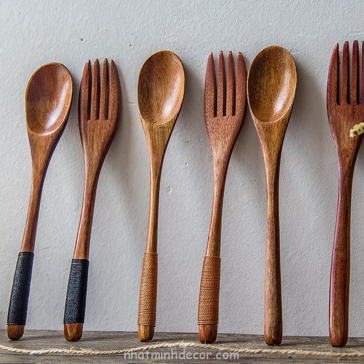 Thìa dĩa gỗ phong cách Nhật bản | BigBuy360 - bigbuy360.vn