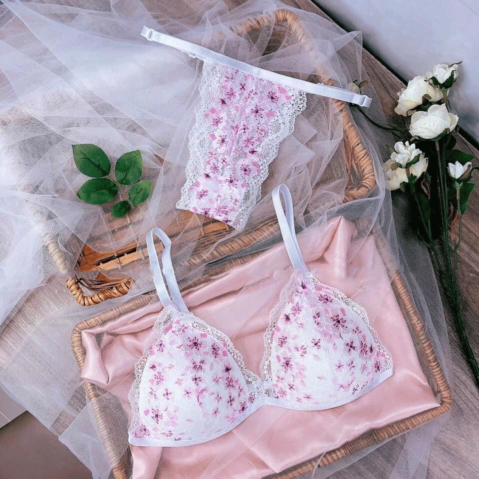 ÁO lót nữ sexy 👙Bralette  không gọng màu tím thiết kế trên vải ren mềm mịn👙