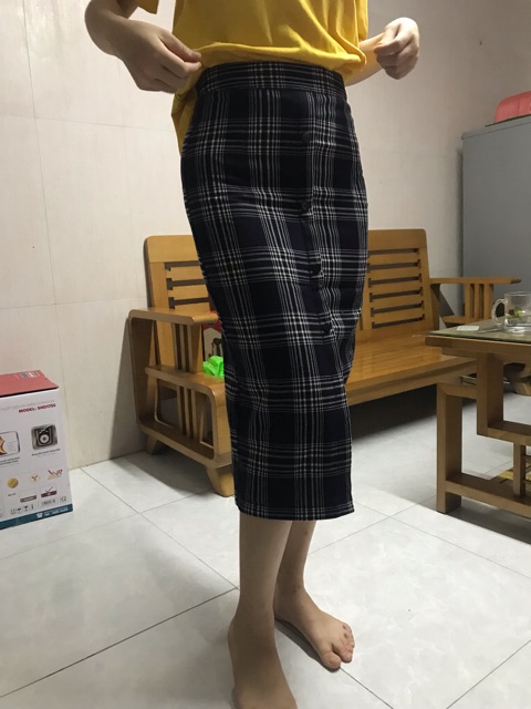 Chân váy kẻ dài kèm ảnh thật | BigBuy360 - bigbuy360.vn