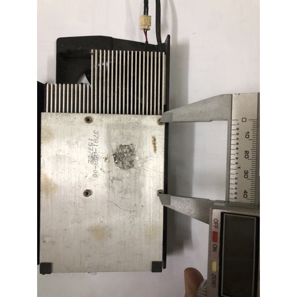 Fan tản msi cho vga tự chế, khoảng cách 4 tâm ốc 42mm