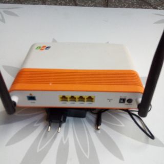 Modem wifi GPON  EP9108W-4FE Và G-93GR1