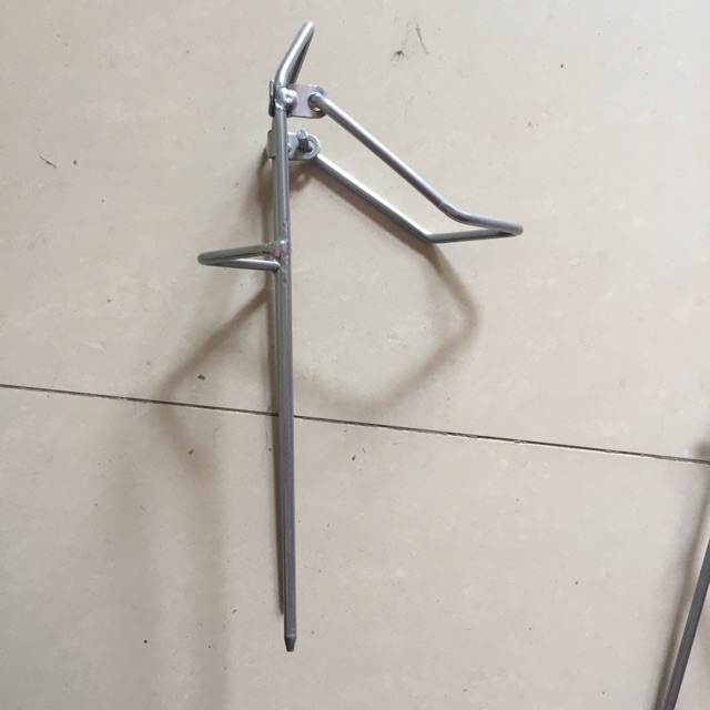 Chống cần câu máy câu lance