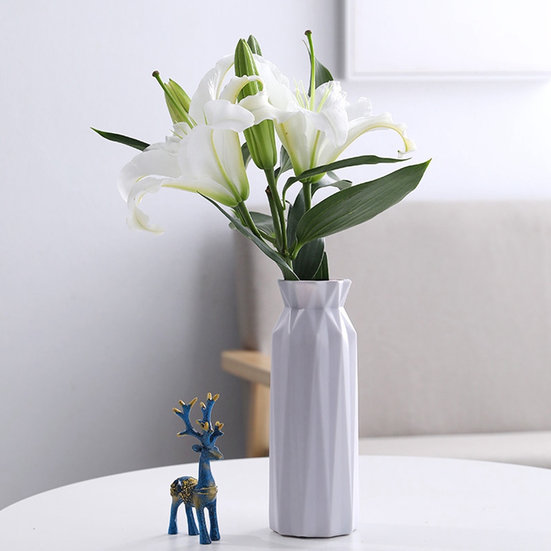 Lọ nhựa đựng hoa khô trang trí nhà DIY