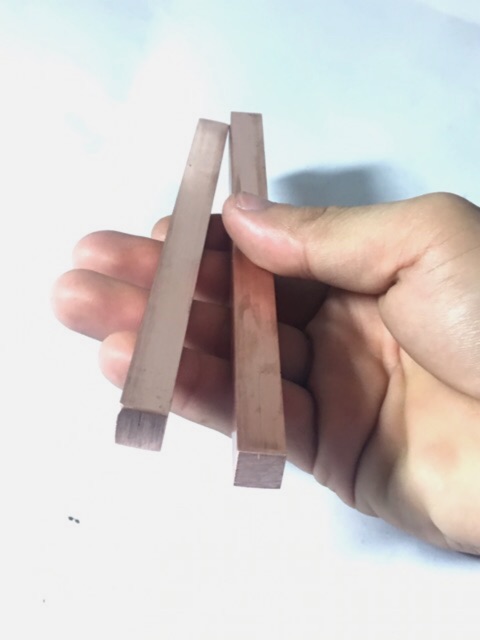 THANH ĐỒNG ĐỎ vuông 10mm. Dài 15cm. CHẾ MÁY HÀN CELL PIN.