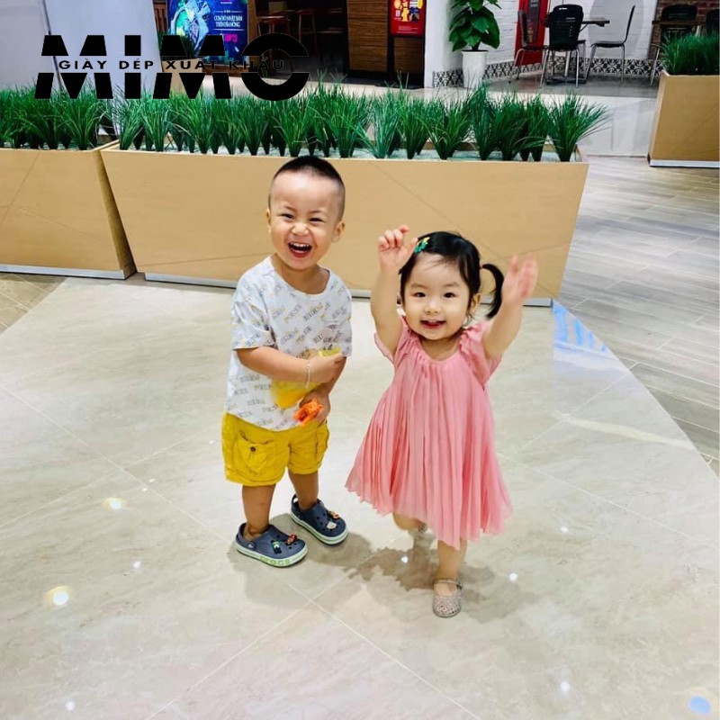{Tặng jibit] - Sục Cho Bé, Dép Bít Đầu Cross Baya cực nhẹ, mềm, chống trơn trượt