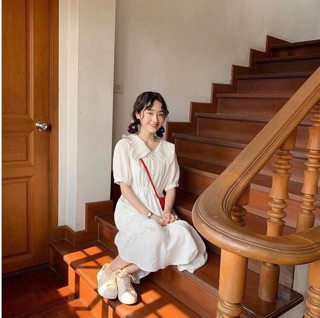 Đầm midi viền ren