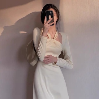 Đầm xoè dáng dài đan dây cổ thanh lịch