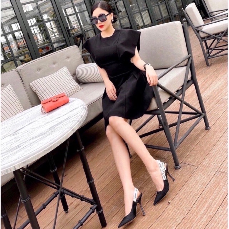 Đầm váy nâu tay bèo
